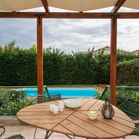 Venus Villa With Private Pool, 2Min To The Beach Finikounta Eksteriør bilde
